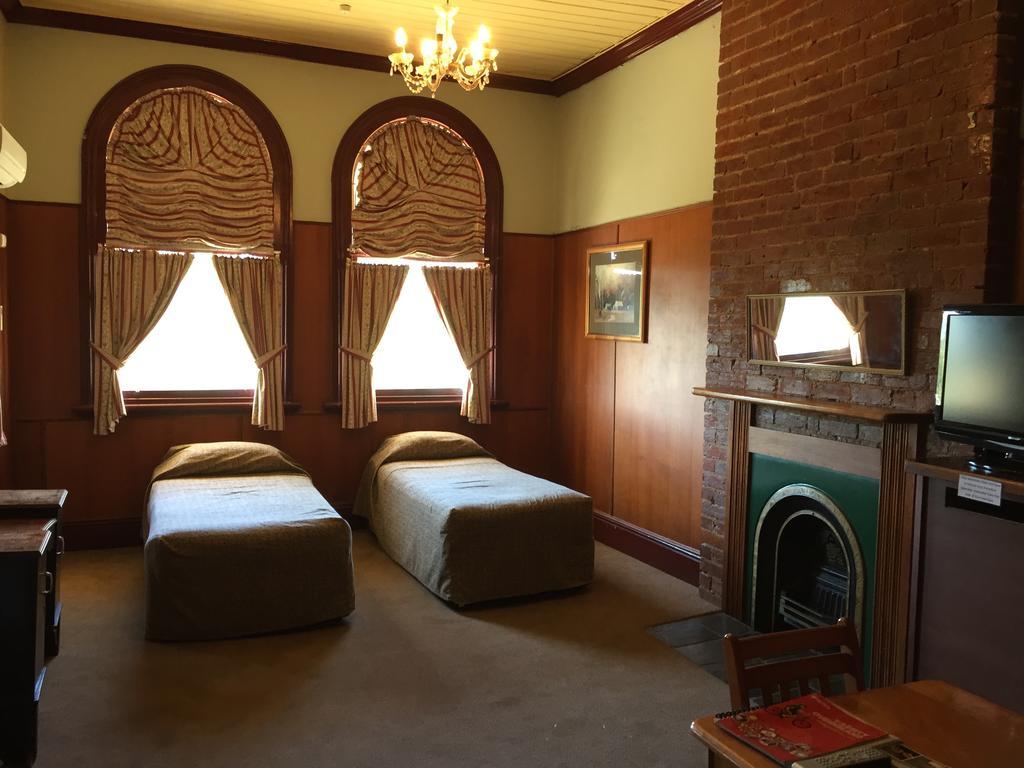 Criterion Hotel-Motel Rockhampton Room photo